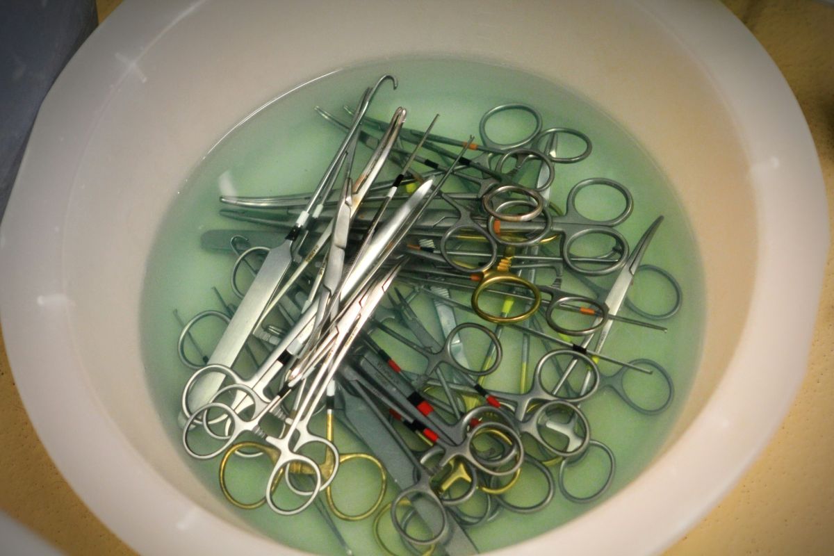 Cleaning instruments sterile processing